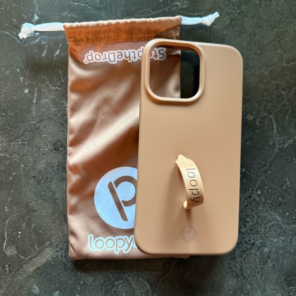 Loopy 15 Pro Max Case